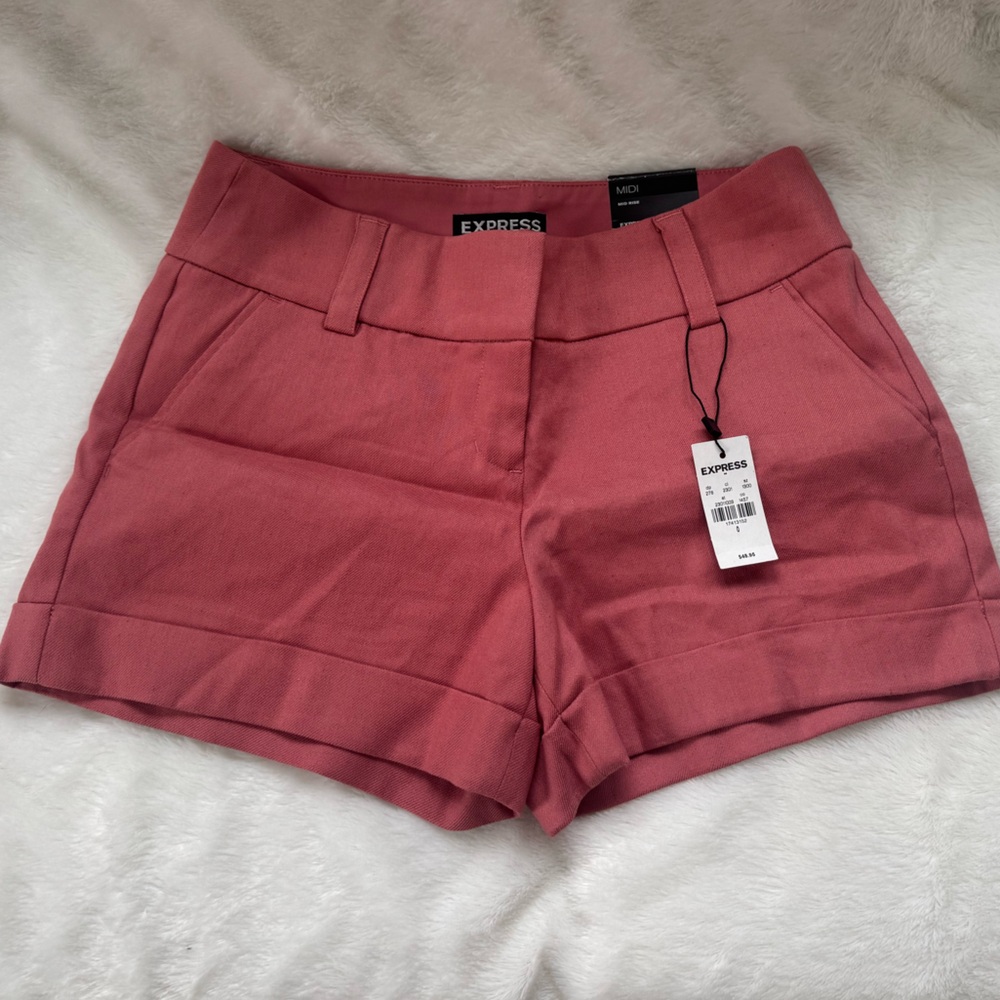 NWT Coral Shorts